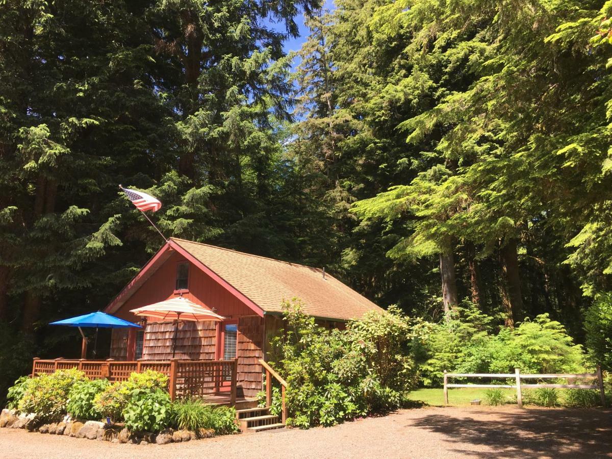 Manitou Lodge Forks Exterior foto